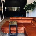 Green Stone Apartment III