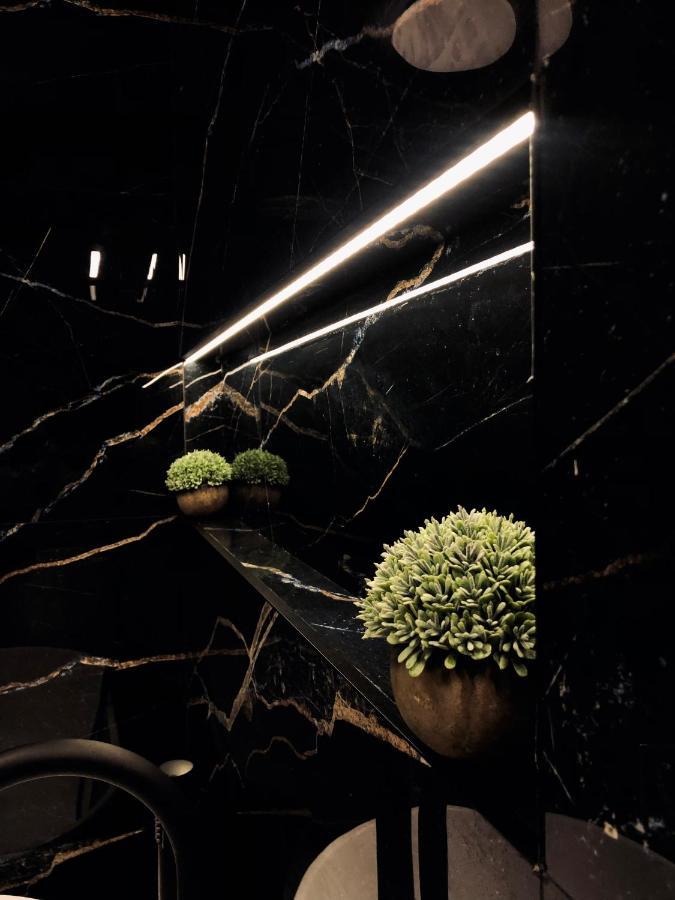 Green Stone Iii Apartment *