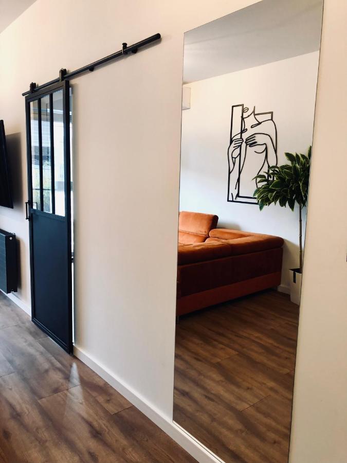 Green Stone Iii Apartment