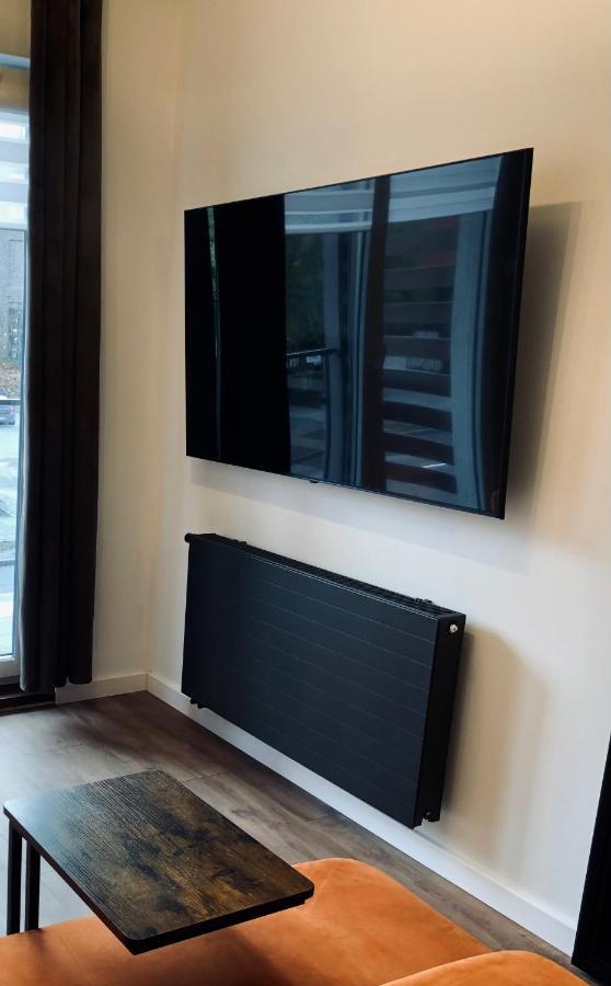 Green Stone Iii Apartment *